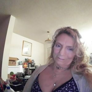 Meet your Posher, Karen t